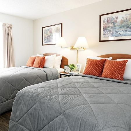Intown Suites Extended Stay Raleigh Garner Nc Buitenkant foto