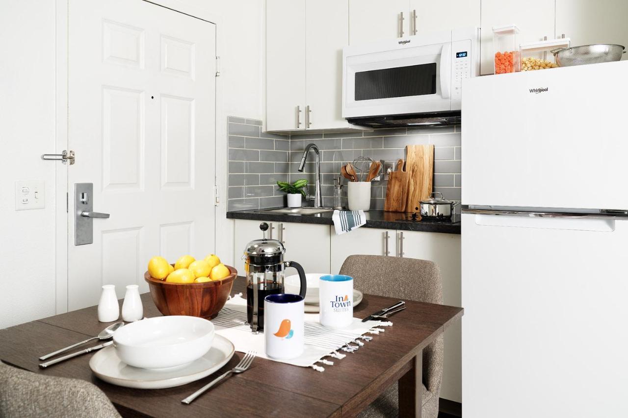 Intown Suites Extended Stay Raleigh Garner Nc Buitenkant foto