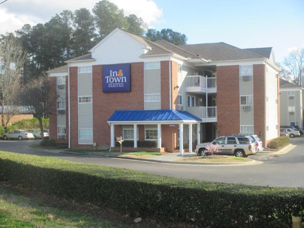 Intown Suites Extended Stay Raleigh Garner Nc Buitenkant foto